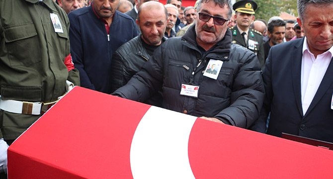 Şehit Uzman Onbaşı Sefa Fındık, Tokat'ta son yolculuğuna uğurlandı