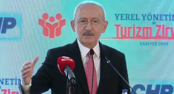 Kılıçdaroğlu "Yerel yönetimler ve turizm zirvesi"nde konuştu