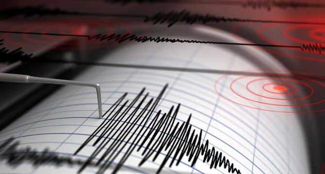 Akdeniz'de 4,9 büyüklüğünde deprem