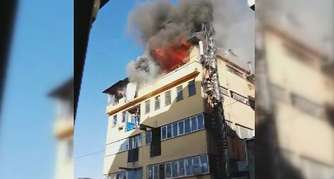 Güngören'de tekstil atölyesi alev alev yandı