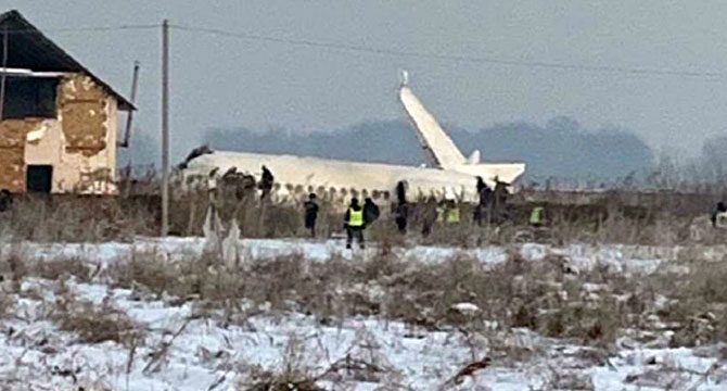 Kazakistan’da uçak kazası: Ölü sayısı 15’e çıktı