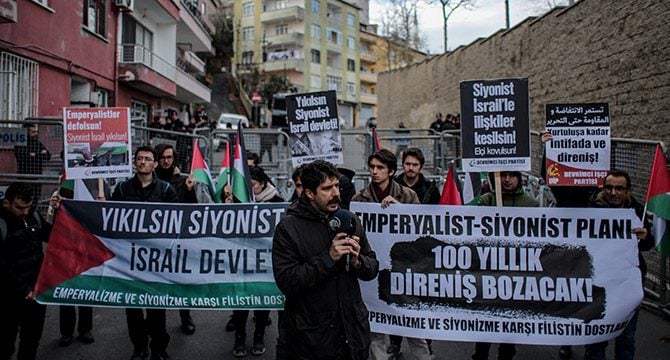 ABD Başkonsolosluğu önünde protesto