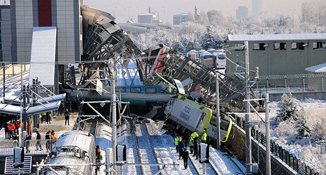 Ankara'daki tren kazası davasında 2 tahliye kararı