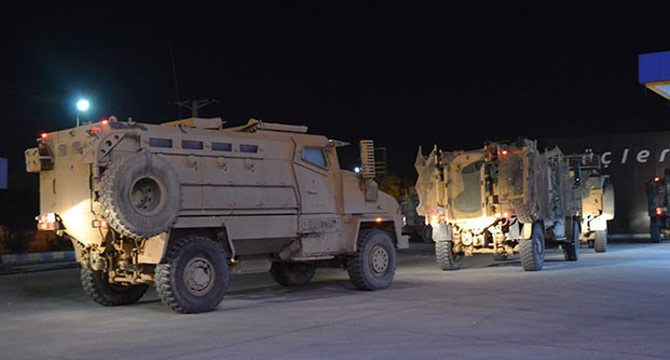 Suriye sınırına gece sevkiyatı