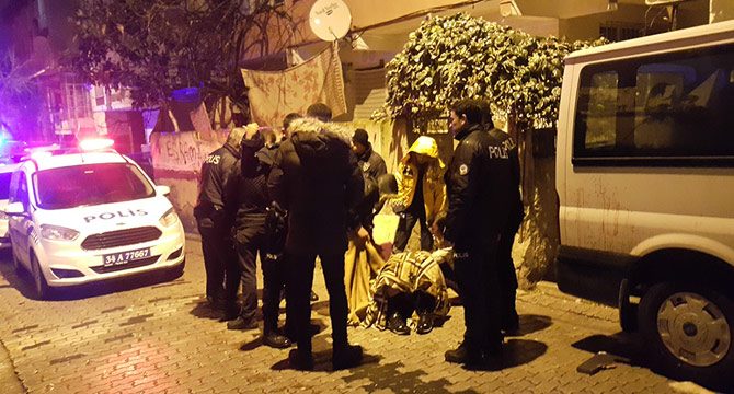 Komşu iki grup arasında bıçaklı kavga: 3 yaralı