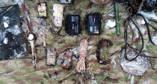 Bitlis'te, PKK'lı teröristlerin kullandığı 8 sığınak bulundu
