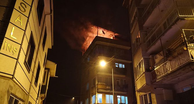 Yılbaşı eğlencesinde yakılan ateş yangına neden oldu