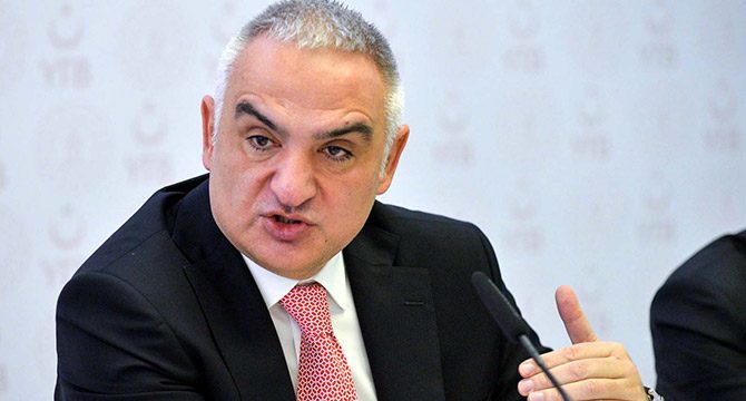 Bakan Ersoy: 'Coronavirüs', Türkiye turizmini etkilemez