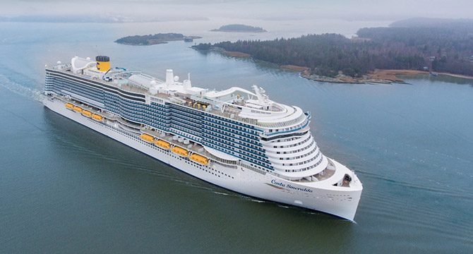 İtalya'da cruise gemisi koronavirüs nedeniyle karantinaya alındı