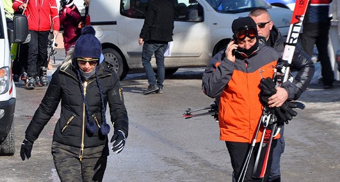 Ekrem İmamoğlu ve ailesinin Palandöken tatili sürüyor