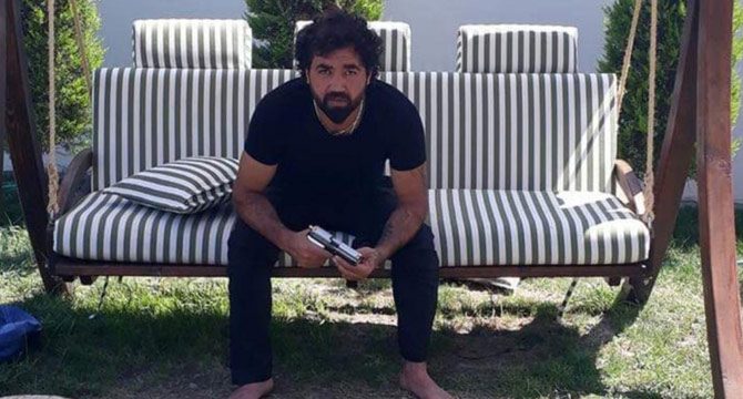 Torbalı'da, 2 kişiyi öldüren katil zanlısı: Beni öldürün