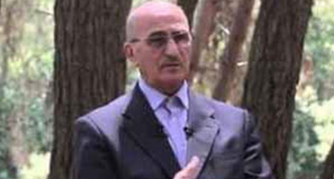 FETÖ elebaşının en yakınındaki Bekmezci tutuklandı