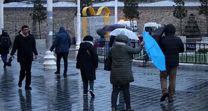 Meteoroloji'den soğuk ve yağışlı hava uyarısı