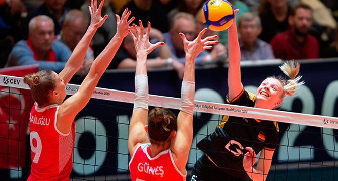 A Milli Kadın Voleybol Takımı, olimpiyat kotasını aldı!
