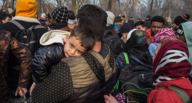 Yunanistan ve Bulgaristan´a göçmenleri kabul etme çağrısı