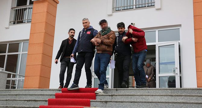 Kadınları fuhuşa zorlayan 3 kişi tutuklandı