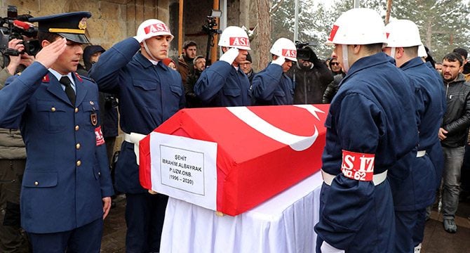 Şehit Uzman Onbaşı İbrahim Albayrak, son yolculuğuna uğurlandı