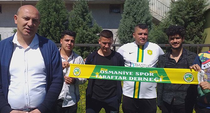 Osmaniyesporlu taraftarlar, yaşlılara hizmet için ekip kurdu