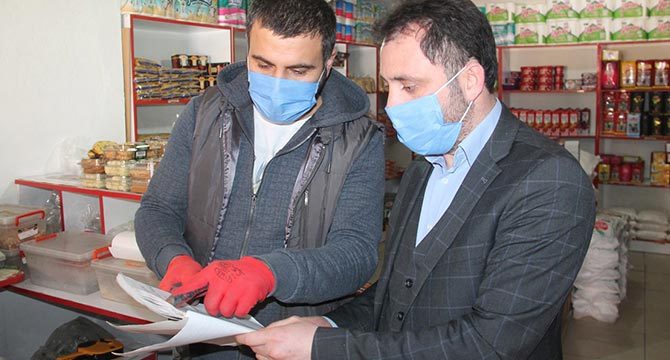 Kendisini 'Hızır' olarak tanıtıp, mahallelinin bakkal borcunu ödedi