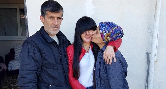 Yüzüne kezzap atılan Berfin şikayetinden vazgeçti
