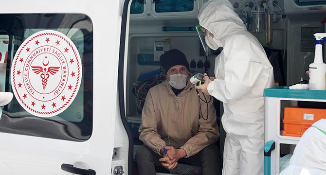 Avusturyalı turist sokağa çıkma yasağına takıldı