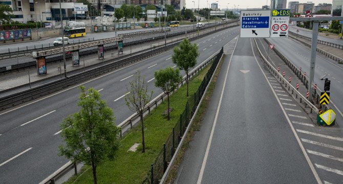 İstanbul'da arife gününde yollar boş kaldı