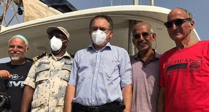 Eritre'de 57 gün sonra serbest bırakılan 3 Türk denizci, Cibuti'ye ulaştı