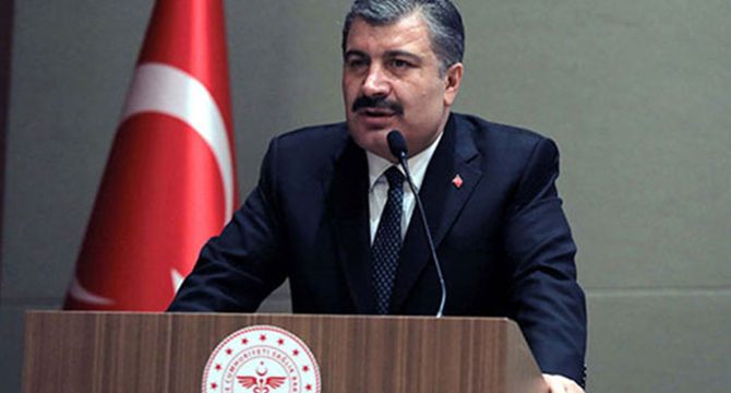 Sağlık Bakanı Koca'dan asker uğurlayanlara mesaj