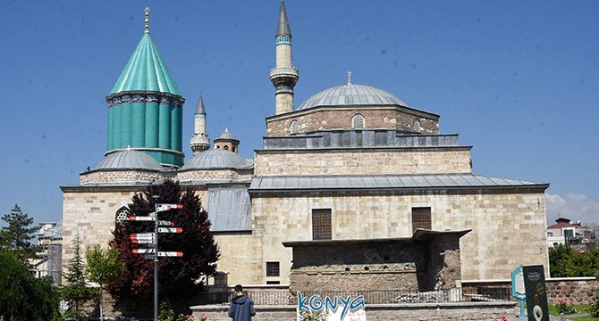 Mevlana Müzesi'ndeki 'Kubbe'i Hadra' 8'inci kez yenilenecek
