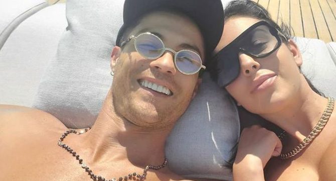 Ronaldo'dan maç öncesi 19 milyon dolarlık yatta tatil keyfi