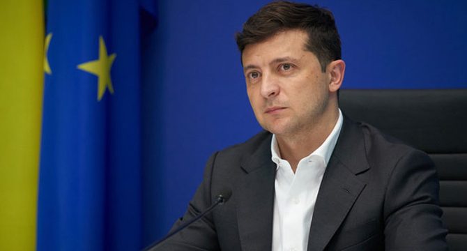Ukrayna lideri Zelenski'den İran’a yolcu uçağı uyarısı