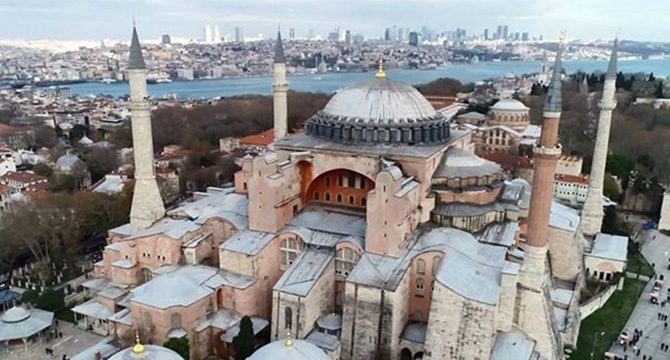 Ayasofya Camii'nde ilk Cuma Namazı öncesi kapatılacak yollar