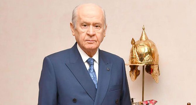 Bahçeli, yeniden Twitter’da