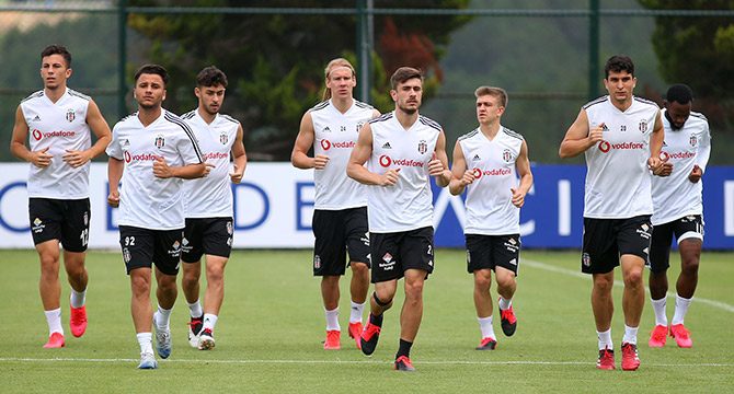 Beşiktaş, Yeni Malatyaspor sınavı için ara vermedi