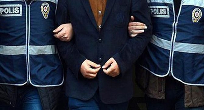 Kara Kuvvetler Komutanlığı'nda FETÖ operasyonu: 12 gözaltı