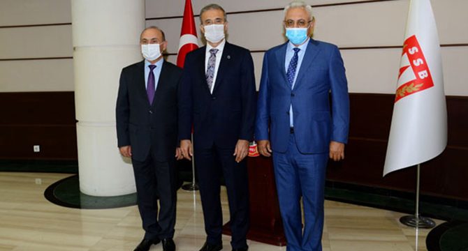 Savunma Sanayii Başkanı Demir: Savunma sanayimiz, her zaman Azerbaycan'ın emrinde