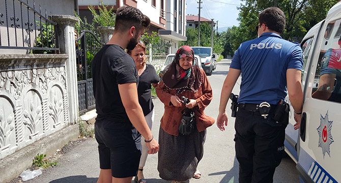 75 yaşındaki kadına saldırdılar, bağırınca kaçtılar