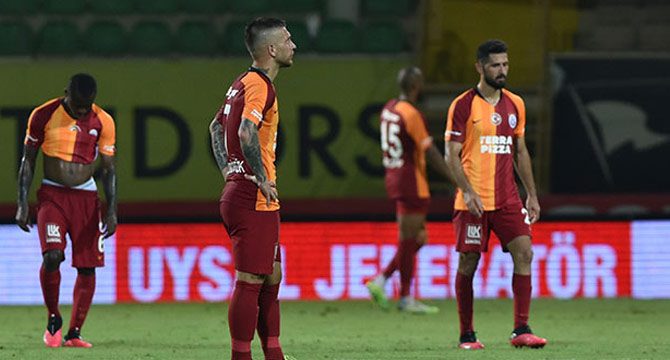 Galatasaray 4 golle yıkıldı