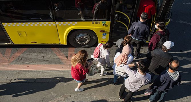 0-4 yaş arası çocuğu olan annelere toplu taşıma ücretsiz oldu