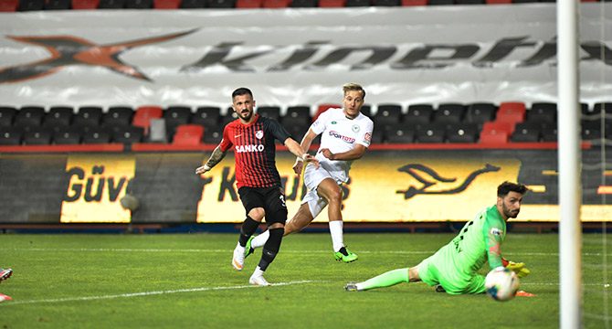 Konyaspor, Gaziantep FK maçının tekrar edilmesini istedi