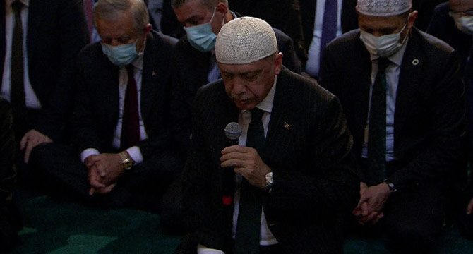 Ayasofya’da tarihi cuma