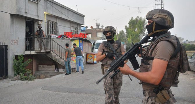 Adana'da terör örgütü PKK/KCK'ya operasyon