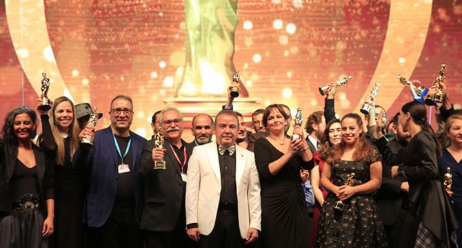Altın Portakal film gösterimleri açık havada düzenlendi