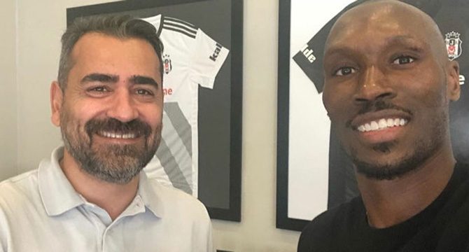 Atiba 1 yıl daha Beşiktaş'ta