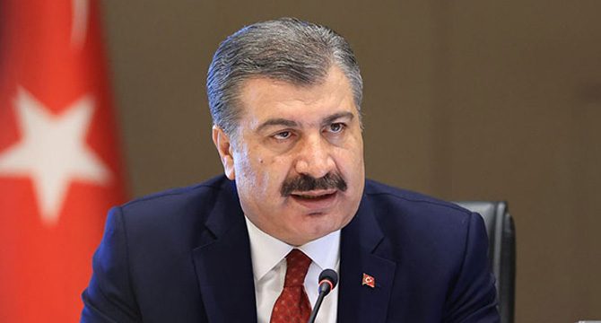 Koronavirüs salgınında can kaybı 5 bin 996'ya yükseldi