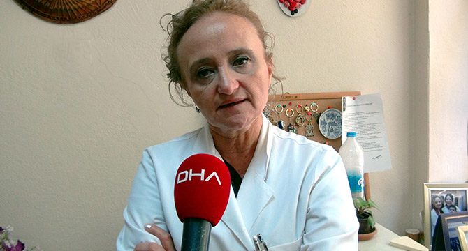 Bilim Kurulu Üyesi Taşova: Sağlık Bakanlığı grip ve koronavirüsü ayırt eden tanı testleri geliştirdi