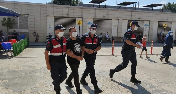 Bursa'da 4 kişinin öldüğü zincirleme kazaya yol açan sürücü tutuklandı