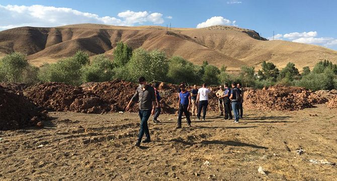 9 gündür kayıp kişiyi arayan AFAD ekibi, toprağa gömülü ceset buldu
