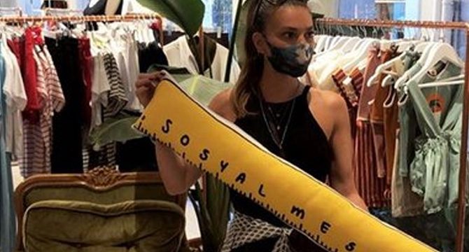 Aslı Enver’in sosyal mesafe mesajı
