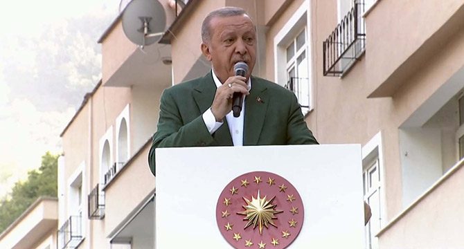 Cumhurbaşkanı Erdoğan: Giresun'da esnafın 50 bin TL'ye kadar hasarı hibe edilecek